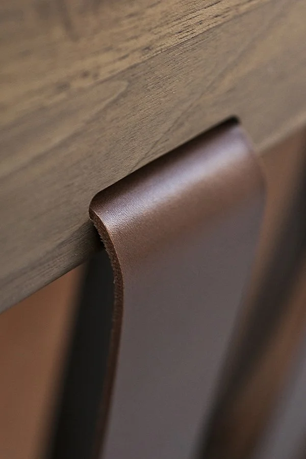 Sella Sofa - 4.jpg
