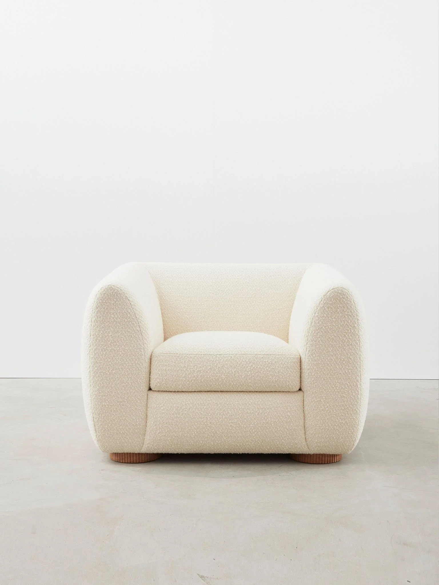 Sennen Lounge Chair - 1.jpg