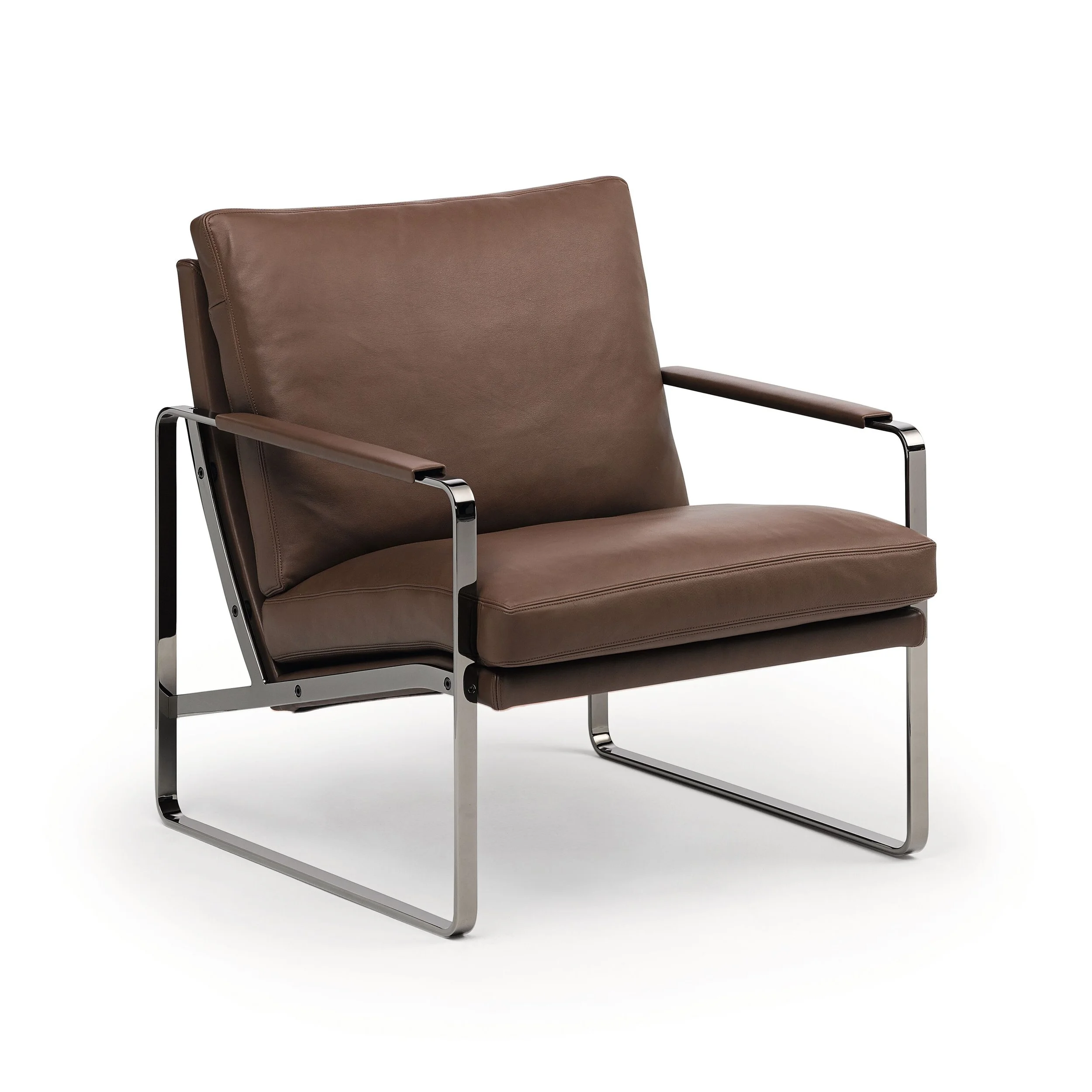 Fabricius Armchair - 2.jpg
