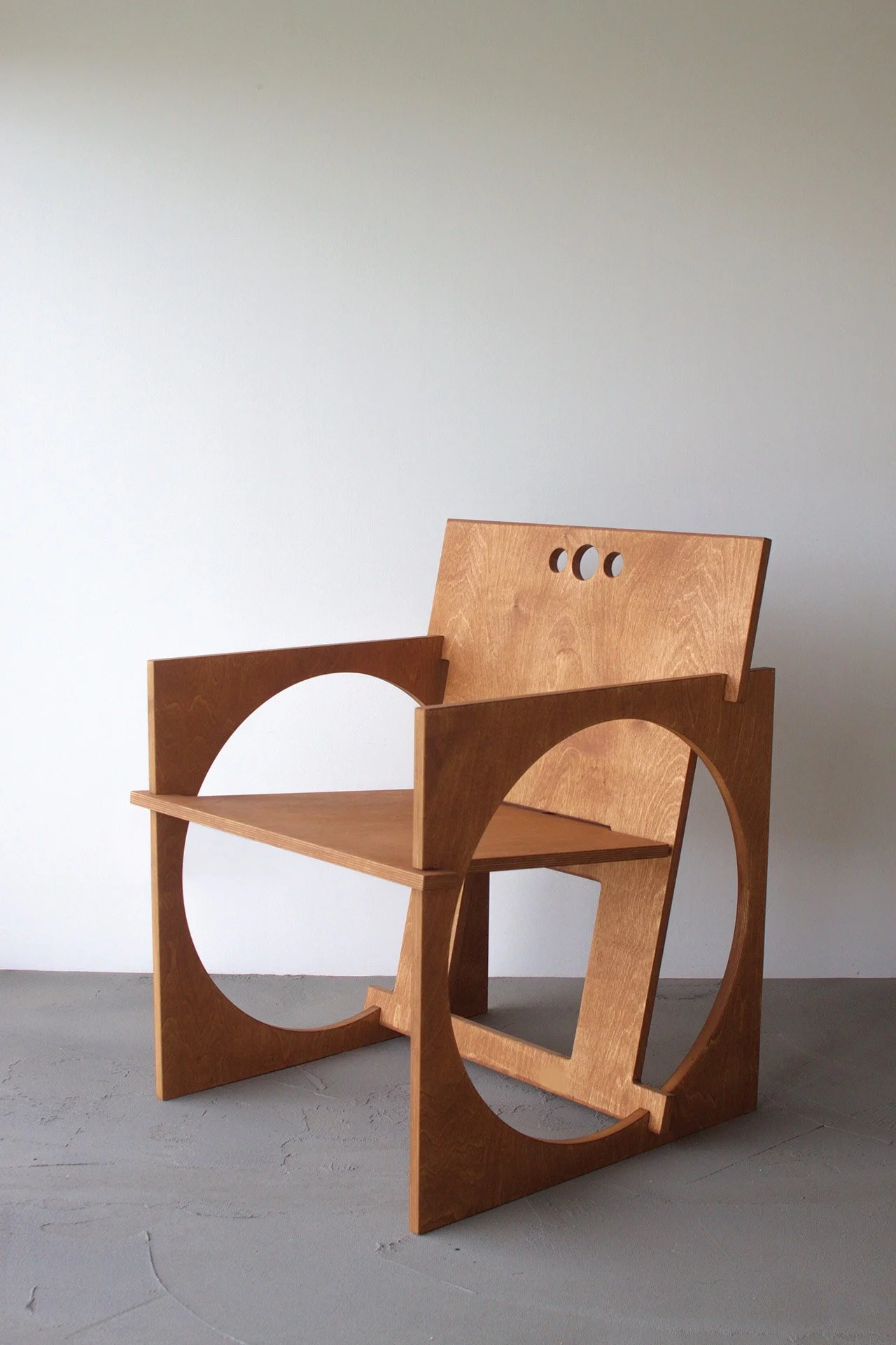 Round Wood Chair - 4.jpg