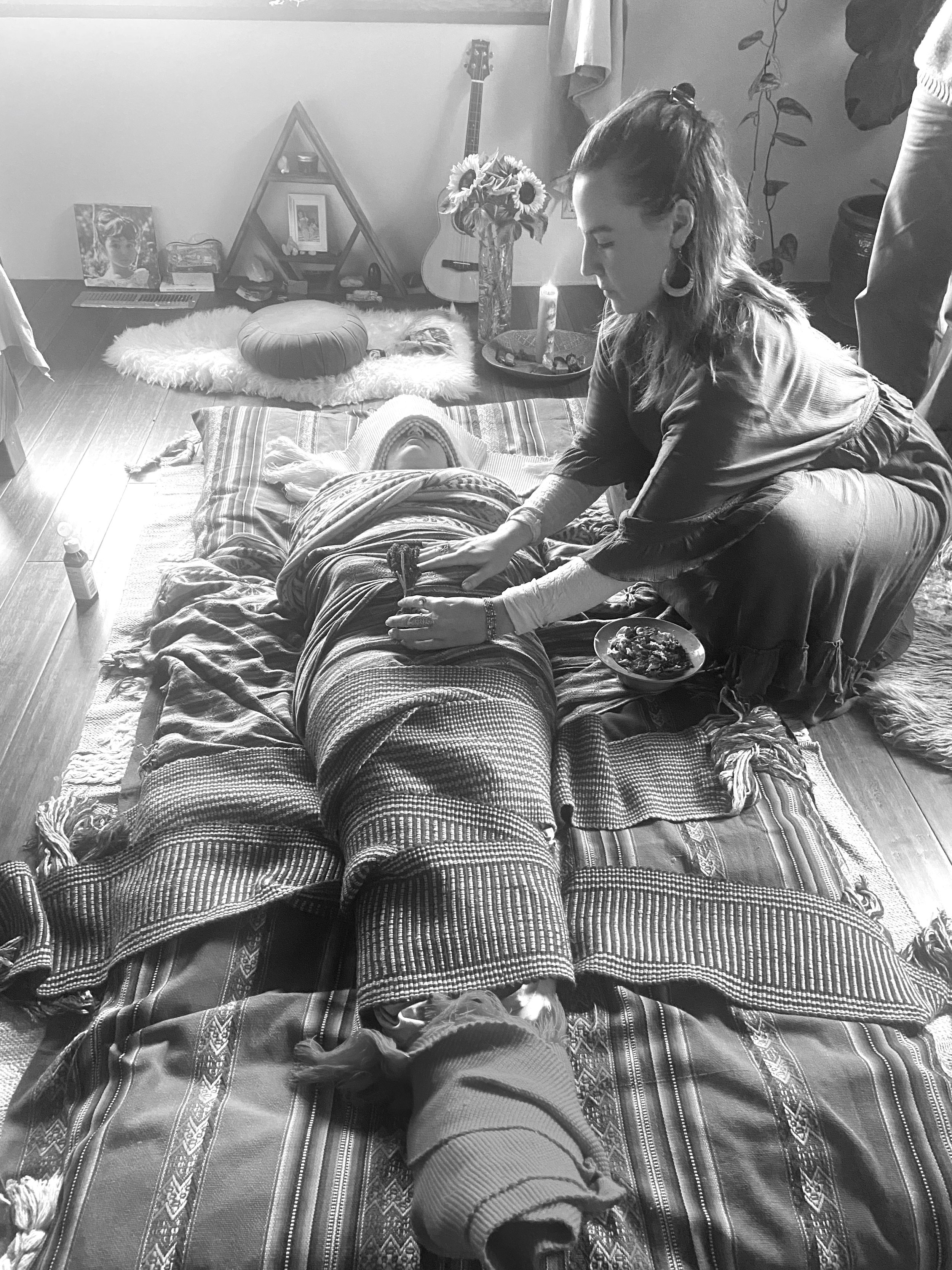 “Emma is a rare mix of unconditional love, presence, and artistry — weaving in the magic and holding that is so important in the pregnancy and postpartum journey.”