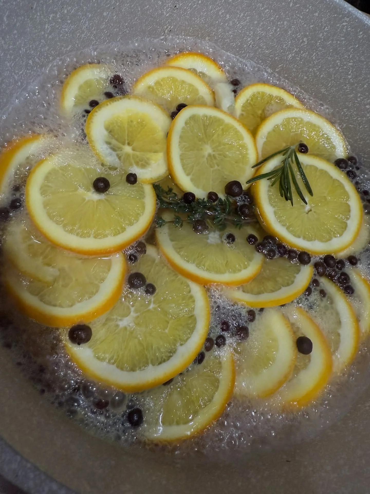 Thankful today and always 🤍
Taking a Thanksgiving break.
Thank you for being here, for choosing us, and for supporting our family business.
Back on Monday. 🤎✨

PS if you&rsquo;re in charge of cooking the turkey&hellip;your turkey should be brining 