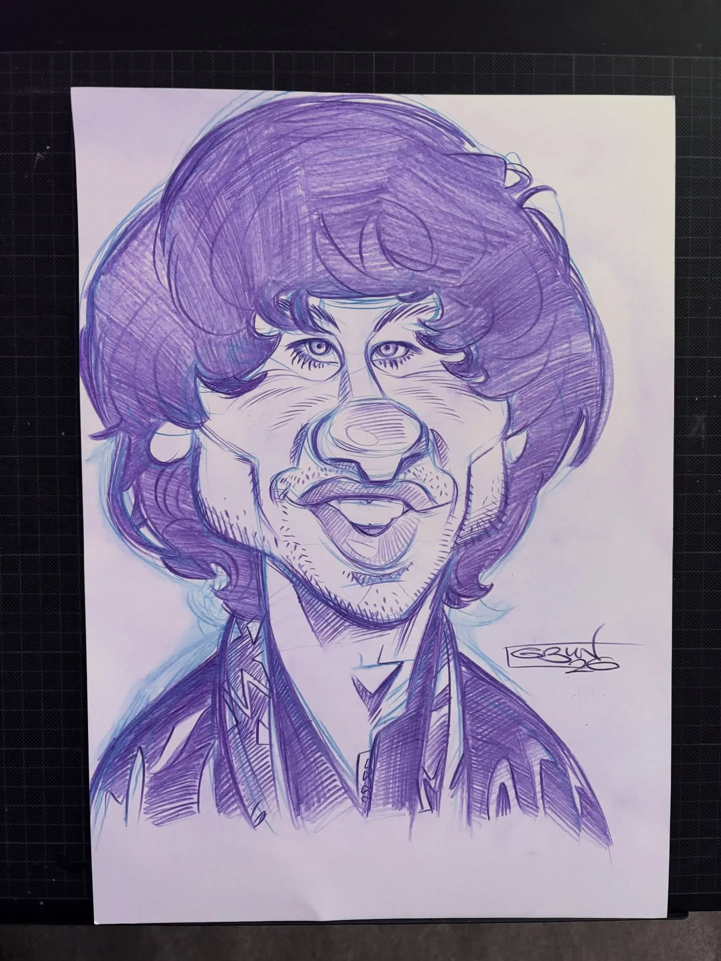 Warmed up this morning with a loose study of Ringo-in-waiting Barry Keoghan. I&rsquo;m fascinated by this dude&rsquo;s face, such a unique look. Swipe for reference.

#barrykeoghan #caricature #beatlesmovie