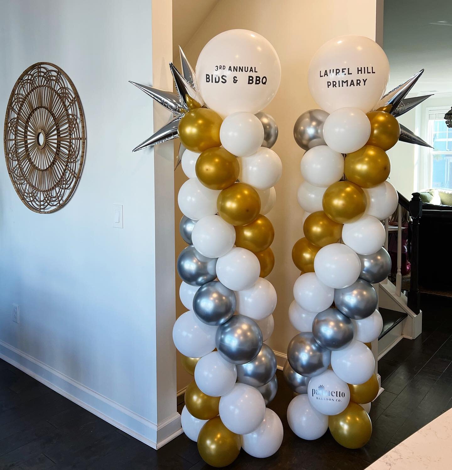 Some traditional columns for a PTA event in Mount Pleasant! 💛🤍🩶 #charlestonballooncompany #charlestonballoons #mtpleasantballoons #mtpleasantballoondecor