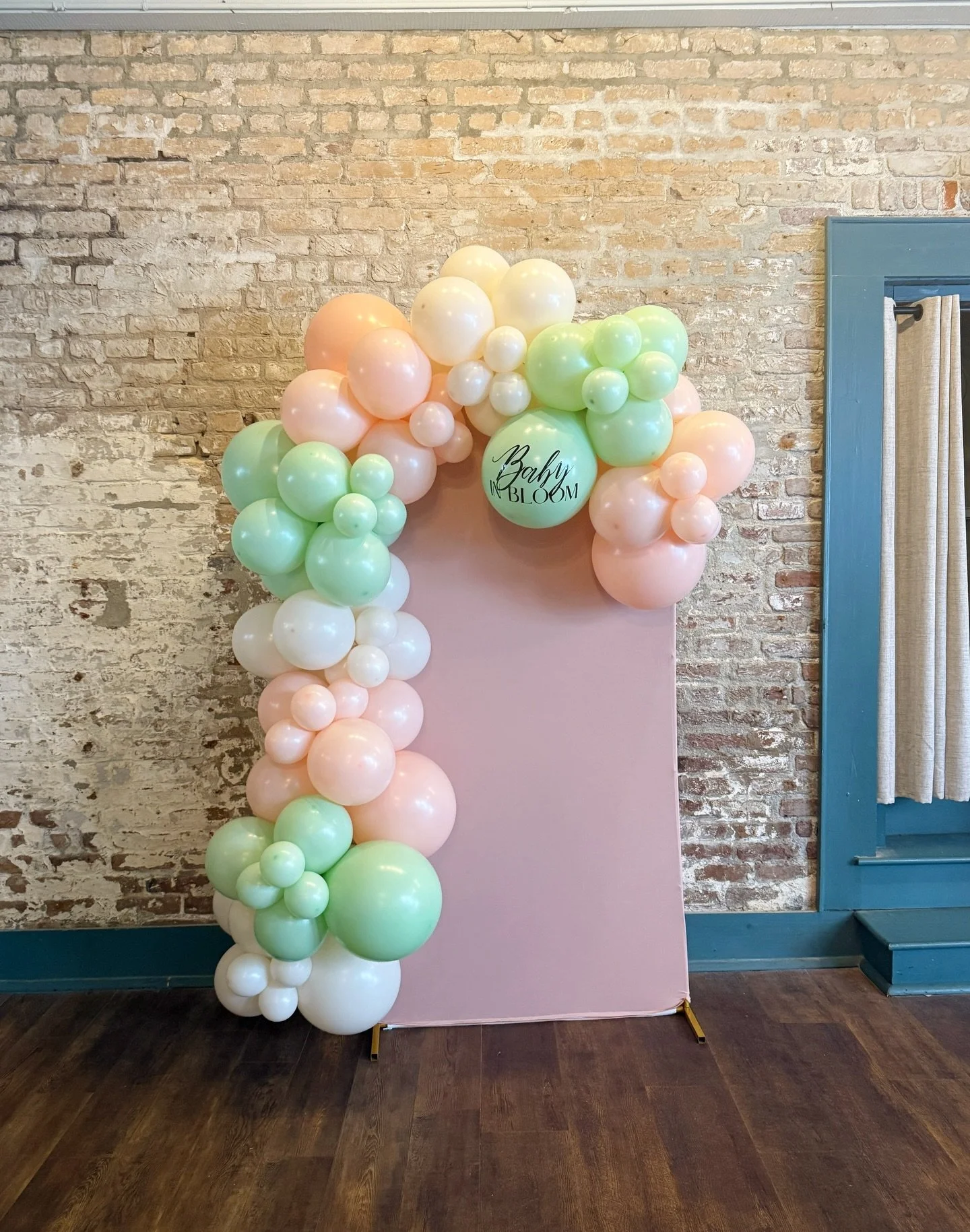 Beautiful day for a baby shower!! 🌷