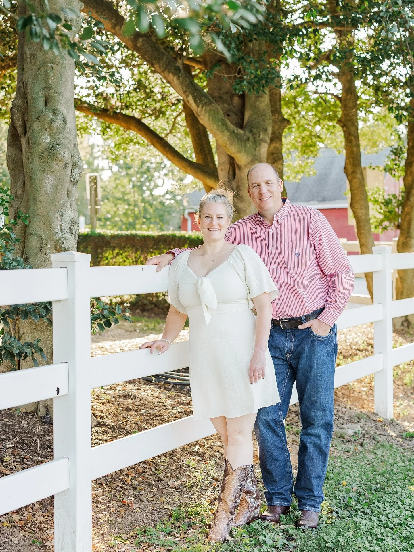 J+J&rsquo;s engagement session from September. Excited for their wedding next month 💍 

&bull;
&bull;
&bull;

#mdphotographer #harfordcountymaryland 
#baltimorecountymaryland #marylandfamilyphotographer #familyphotographer #maternityphotographer #ne