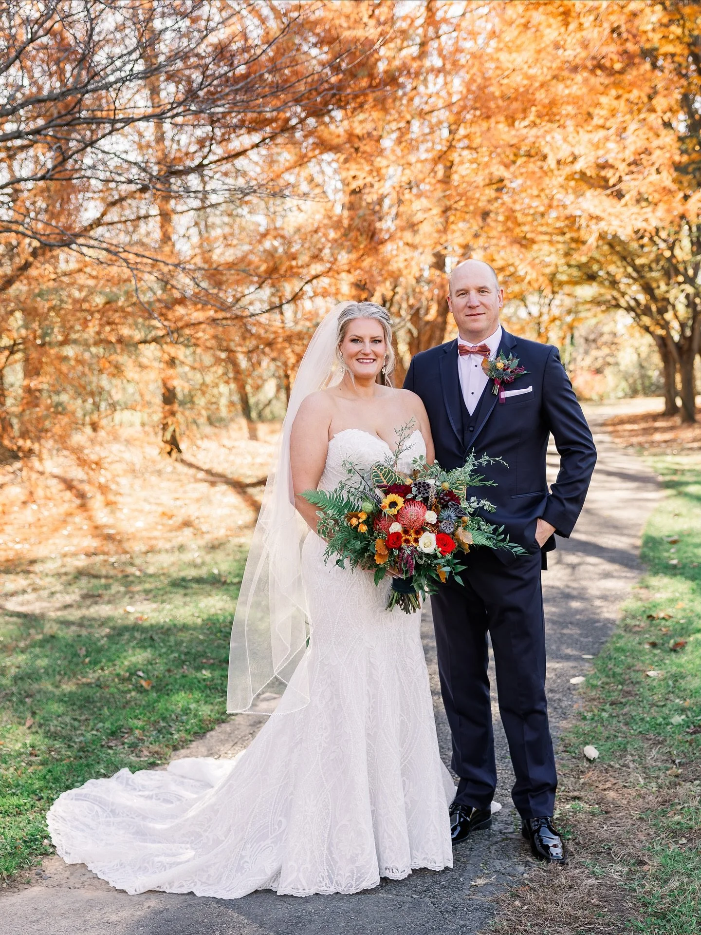 What a great wedding day for J+J. Beautiful weather and so much love! 🍂💛🍾💍 

&bull;
&bull;
&bull;

#mdphotographer #harfordcountymaryland 
#baltimorecountymaryland #marylandfamilyphotographer #familyphotographer #maternityphotographer #newbornpho