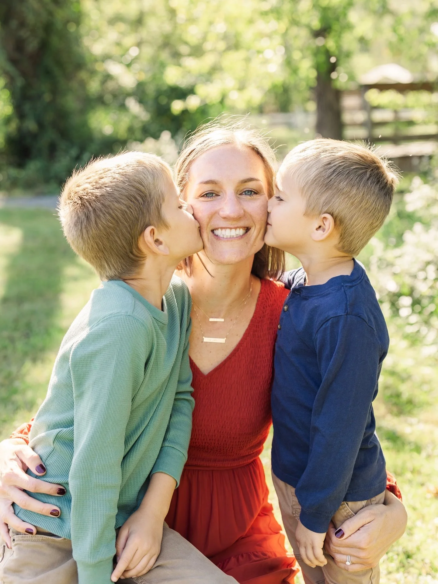 2025 ➡️ 2024
I love capturing the same pose year after year 🥹 

&bull;
&bull;
&bull;

#mdphotographer #harfordcountymaryland 
#baltimorecountymaryland #marylandfamilyphotographer #familyphotographer