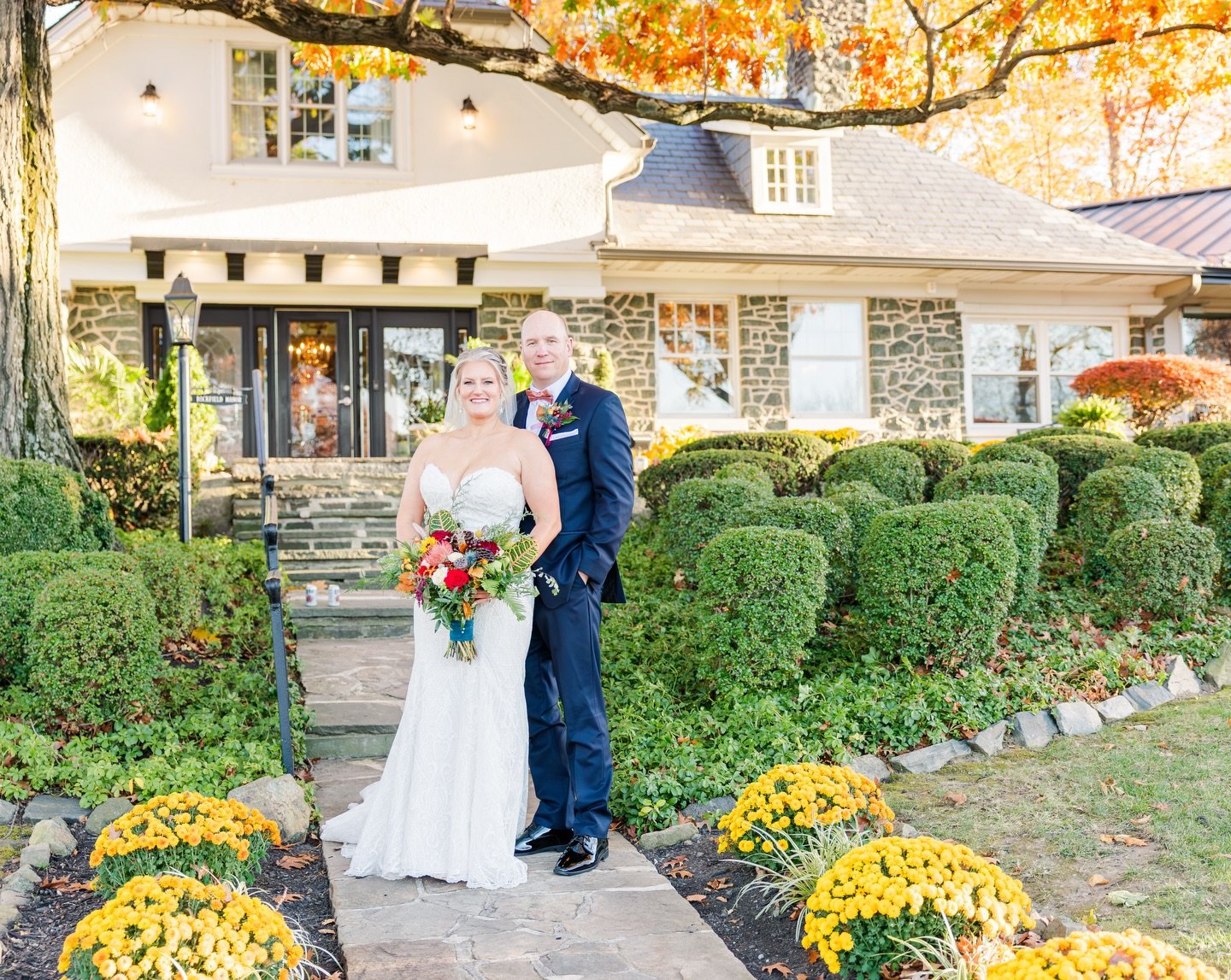 This November wedding was a highlight of 2025 🍂🍁💍 

&bull;
&bull;
&bull;

#mdphotographer #harfordcountymaryland 
#baltimorecountymaryland #marylandfamilyphotographer #familyphotographer