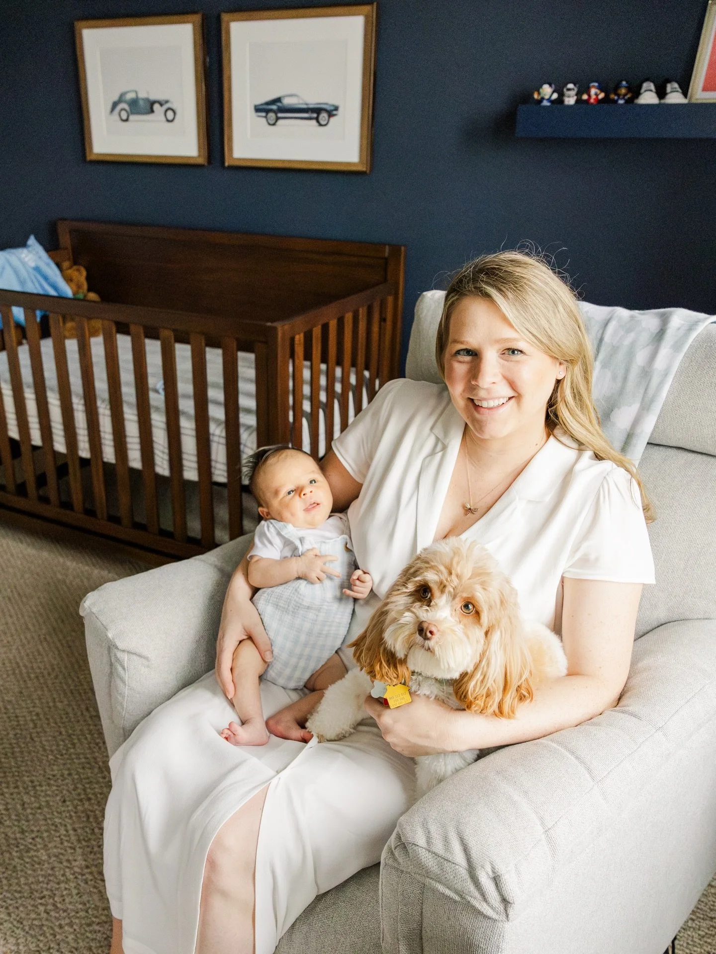 This pup &amp; his new brother 🥹🥹

&bull;
&bull;
&bull;

#mdphotographer #harfordcountymaryland 
#baltimorecountymaryland #marylandfamilyphotographer #familyphotographer