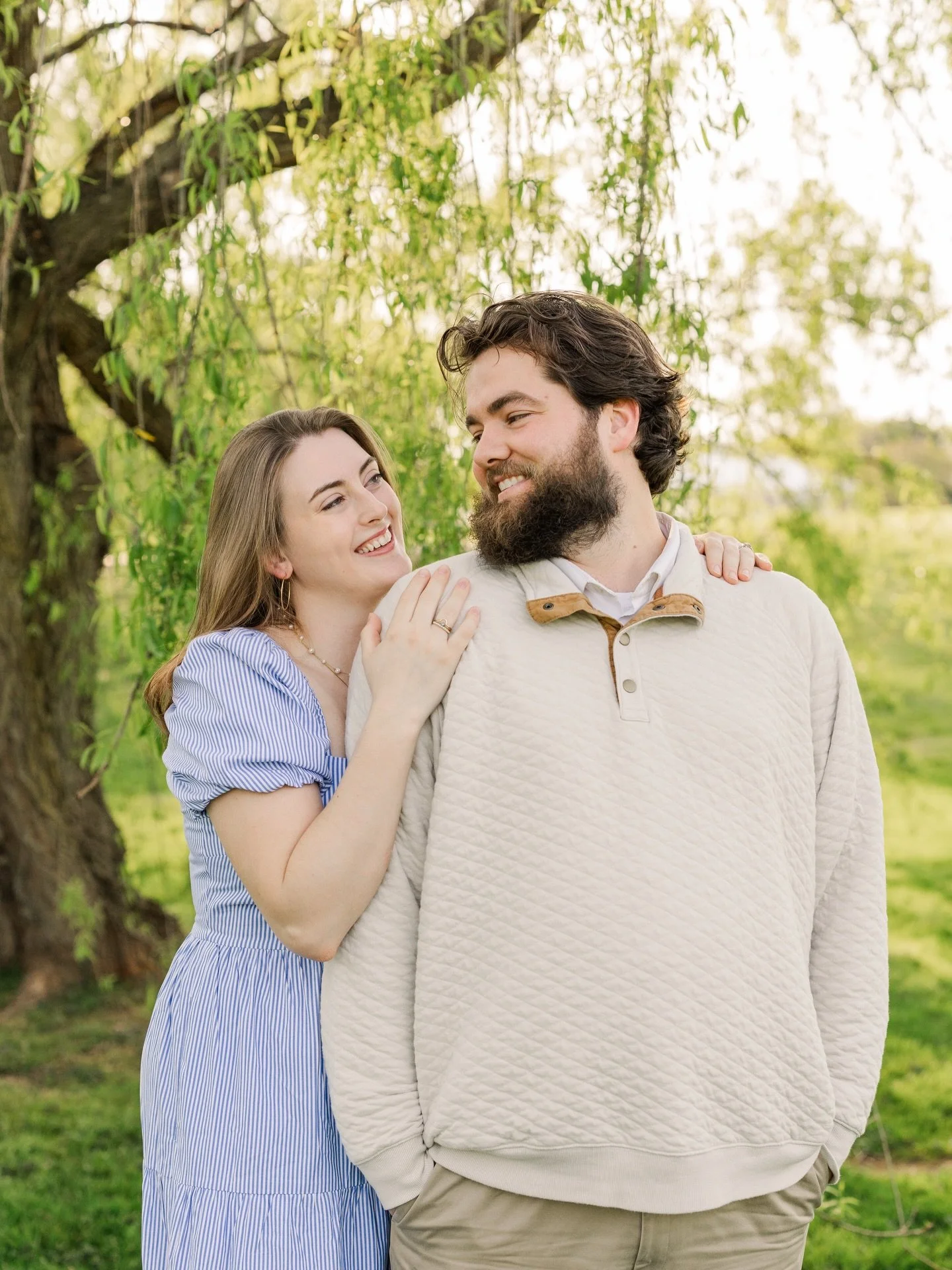Next week&rsquo;s weather is looking 👌🏻 &amp; I&rsquo;ve opened up another night for willow tree minis! 🌿

Use the link in my bio to sign up 🫶🏻

&bull;
&bull;
&bull;

#mdphotographer #harfordcountymaryland 
#baltimorecountymaryland #marylandfami
