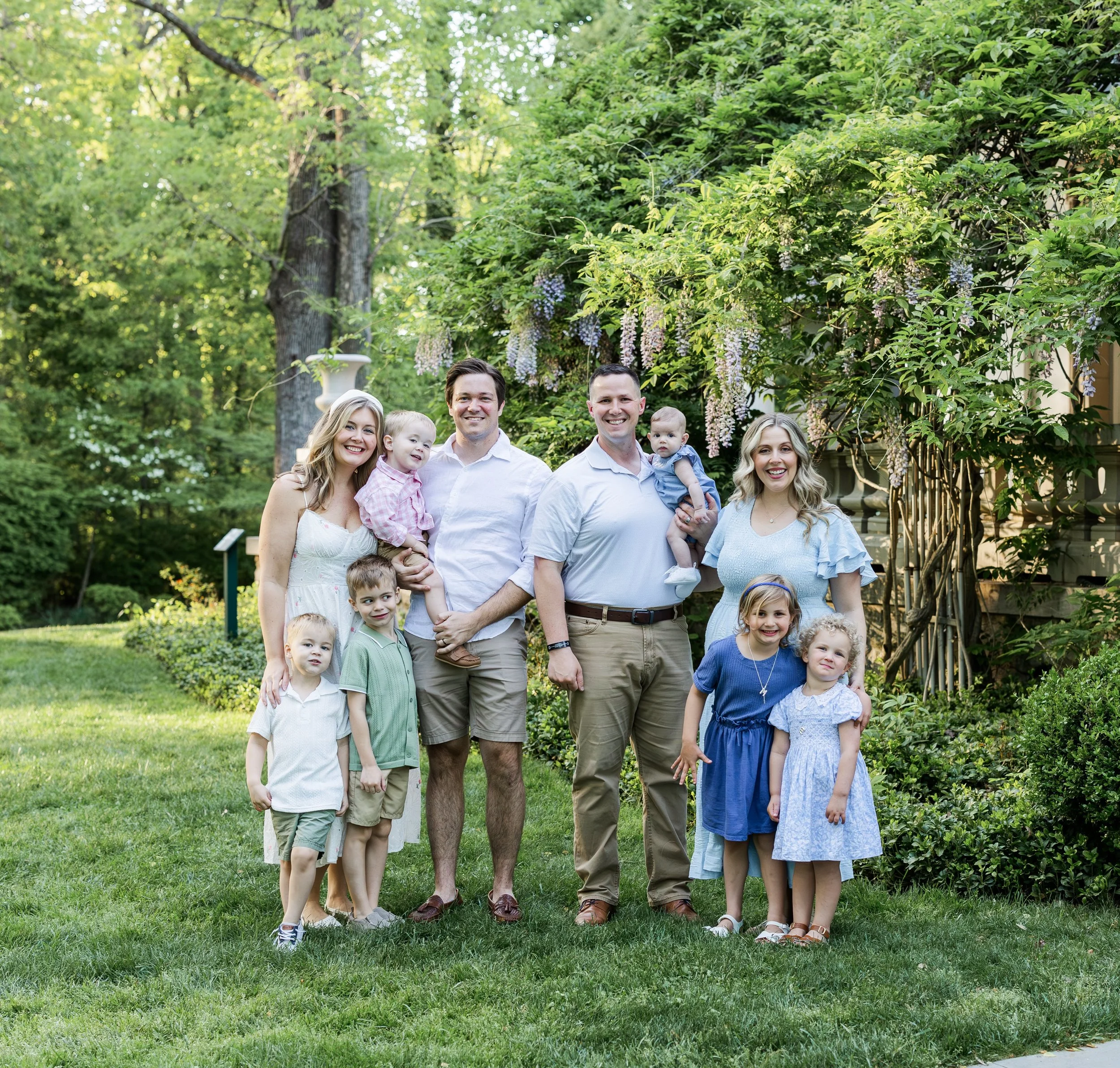 📸 Pro tip: book a mini session immediately after your bestie&rsquo;s session so you can get a big group pic! 

&bull;
&bull;
&bull;

#mdphotographer #harfordcountymaryland 
#baltimorecountymaryland #marylandfamilyphotographer #familyphotographer