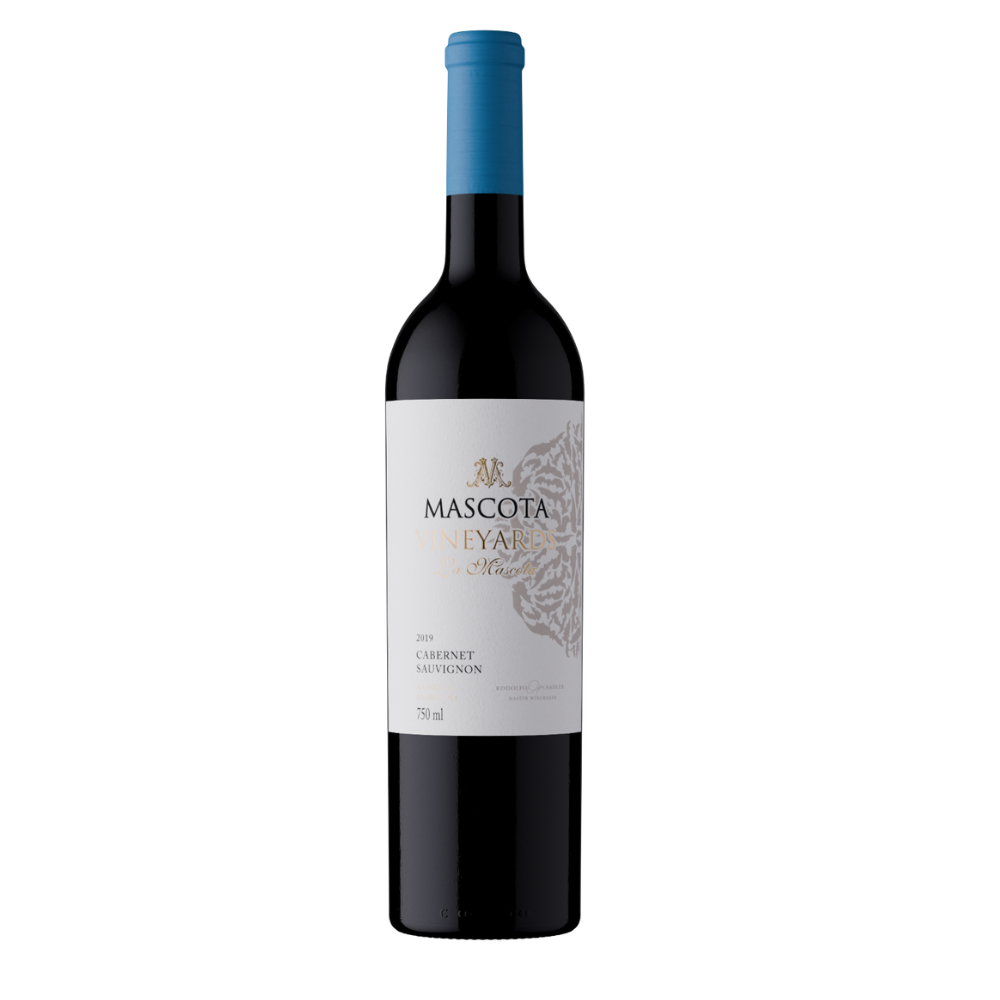 LA MASCOTA VINEYARDS, 2023
 
 
Vibrant aromas of black berries and black pepper.
Juicy and well-polished red with a supple centre palate and long spicy finish.
 
 
Grape Variety: Cabernet Sauvignon
 
Origin: Mendoza, Argentina
 
Ageing: 12 to 18 mont