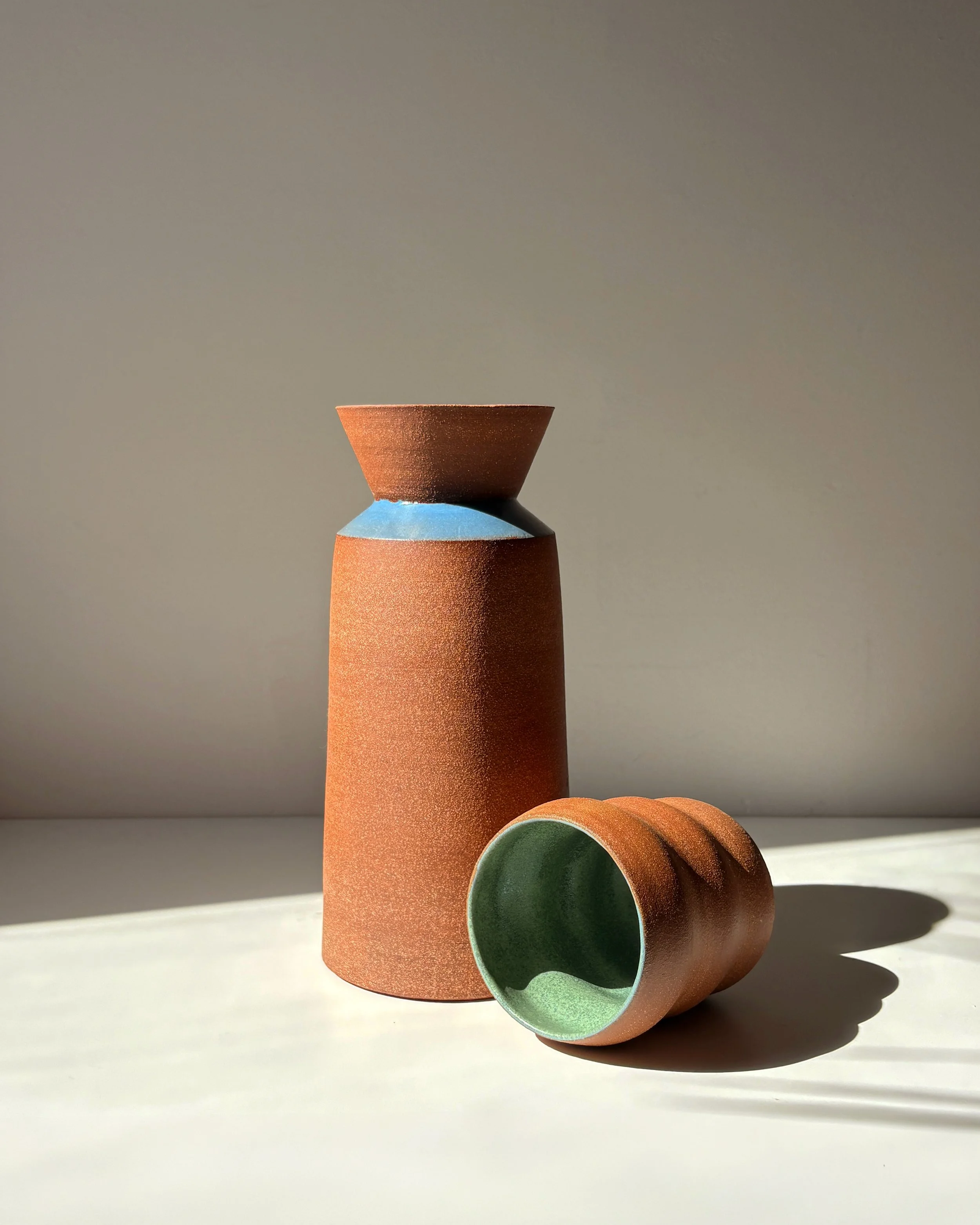 blue-angular-vase-day-02.jpg