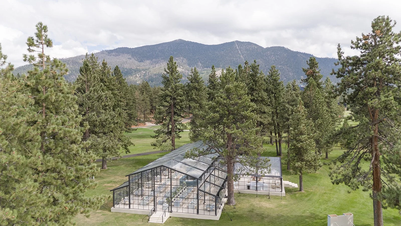 Jenn Robirds Events - The Ganey's - Edgewood Tahoe Resort (17th Green)