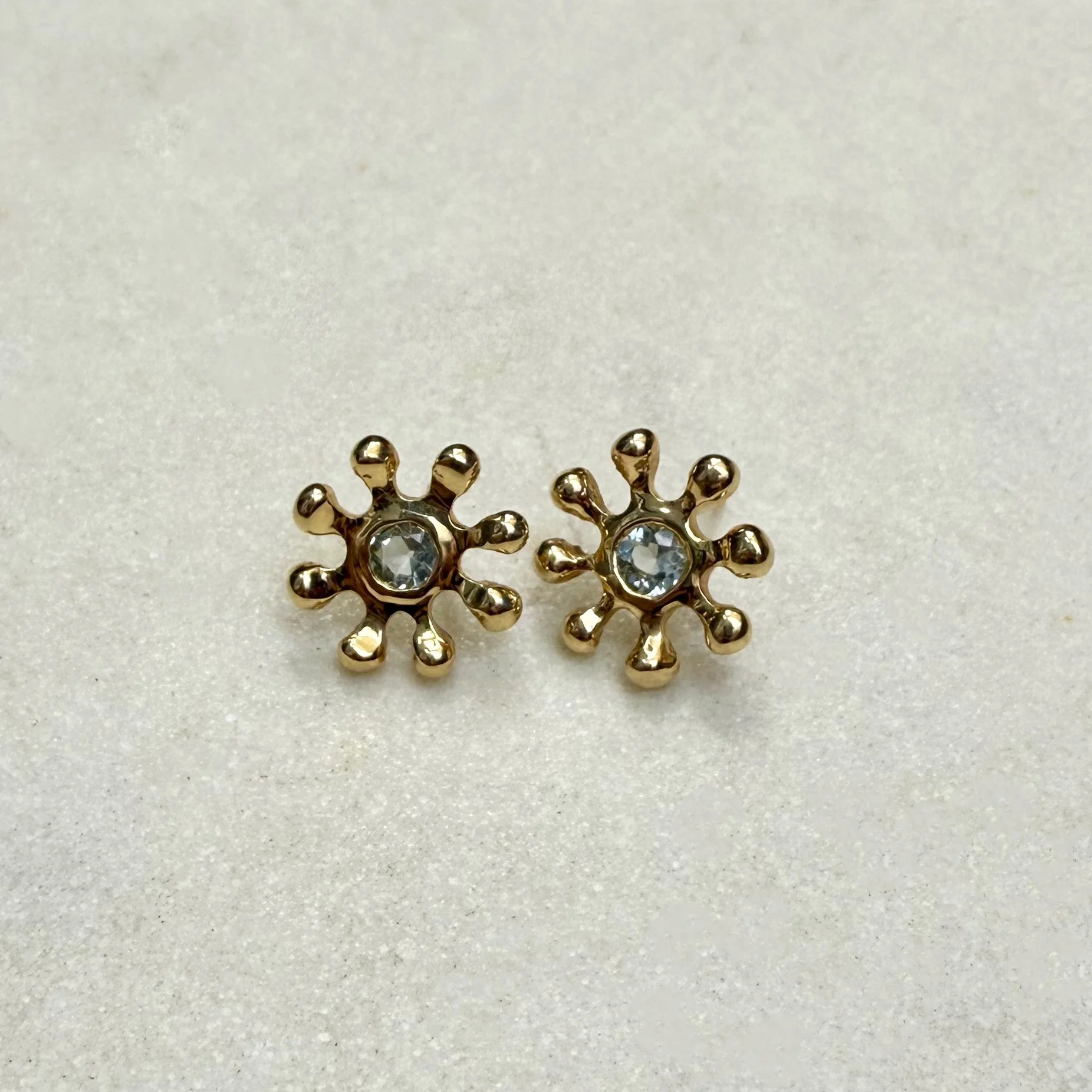 bud studs aqua.jpg