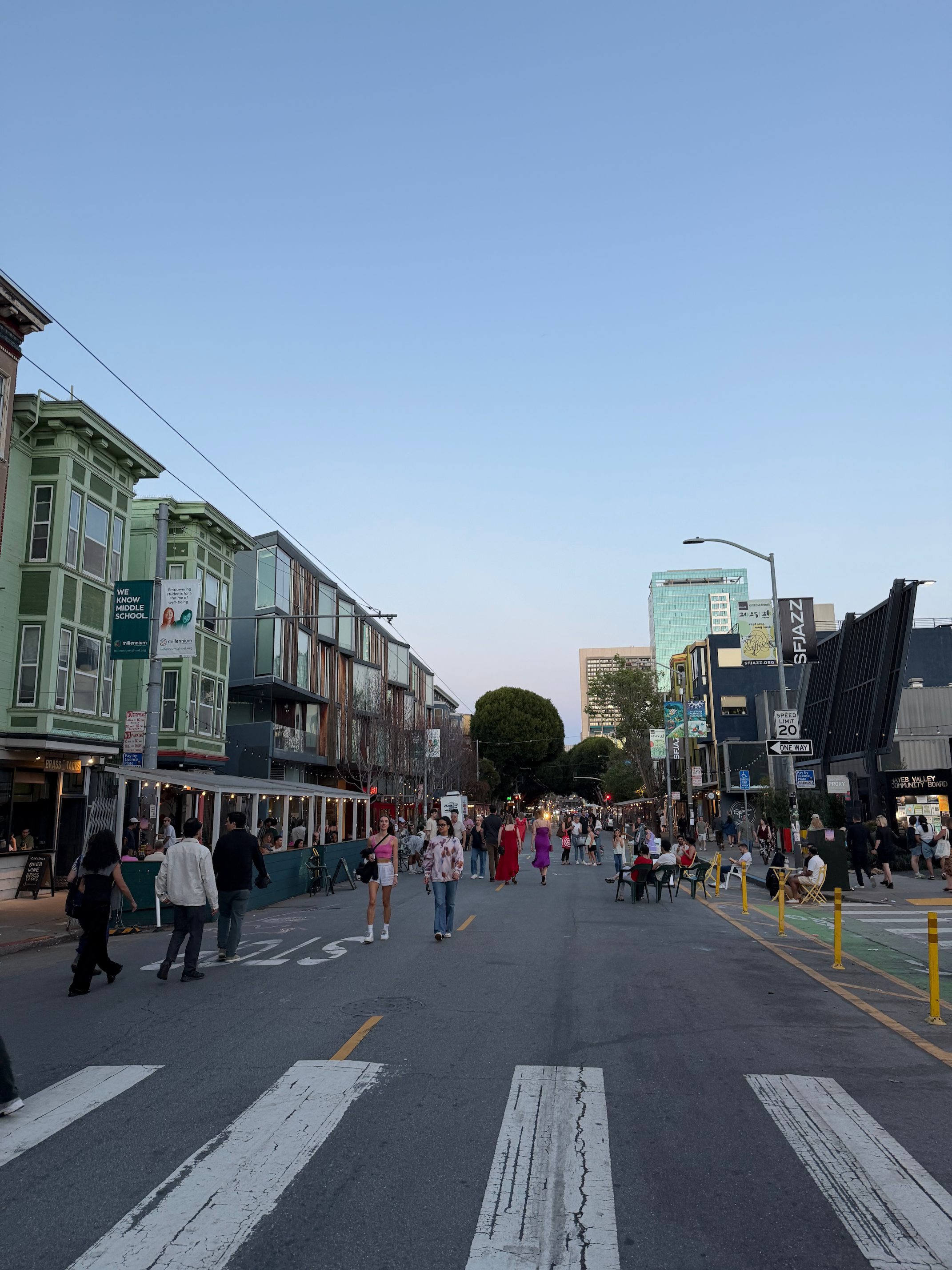 hayes.promenade.2026.03.20_9.png