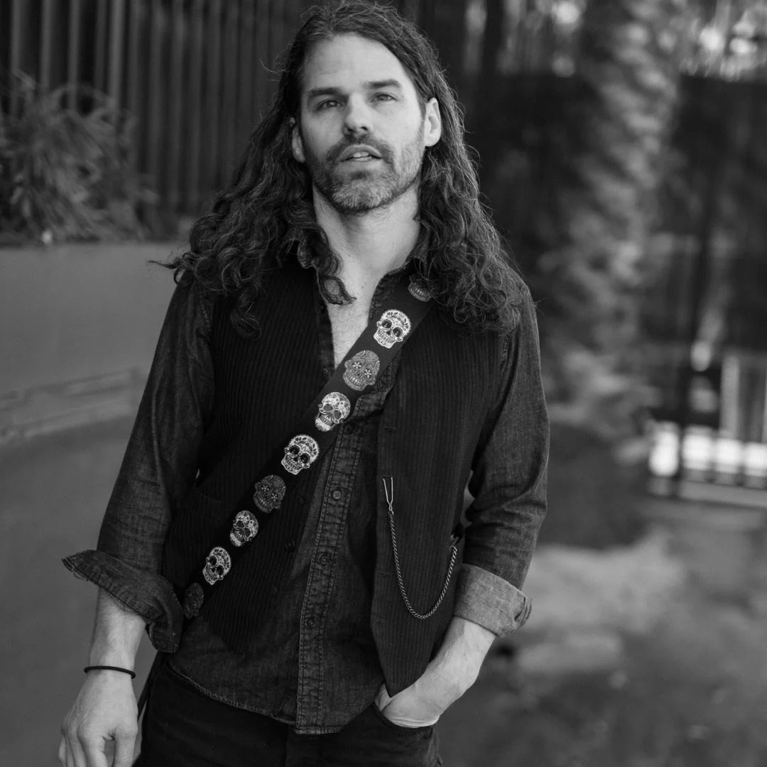 Live Music: Bobby Gun