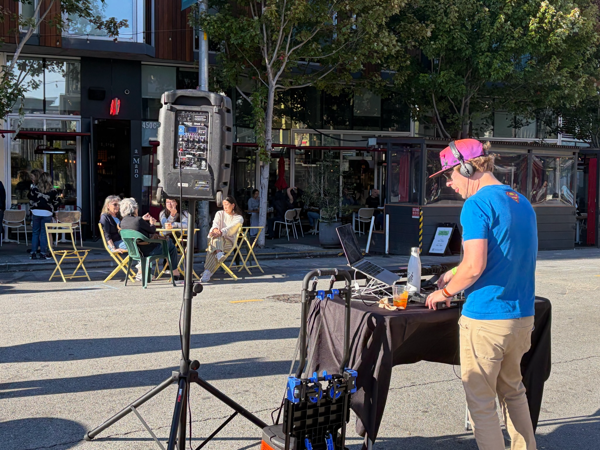 Live Music: DJ SoundSmith