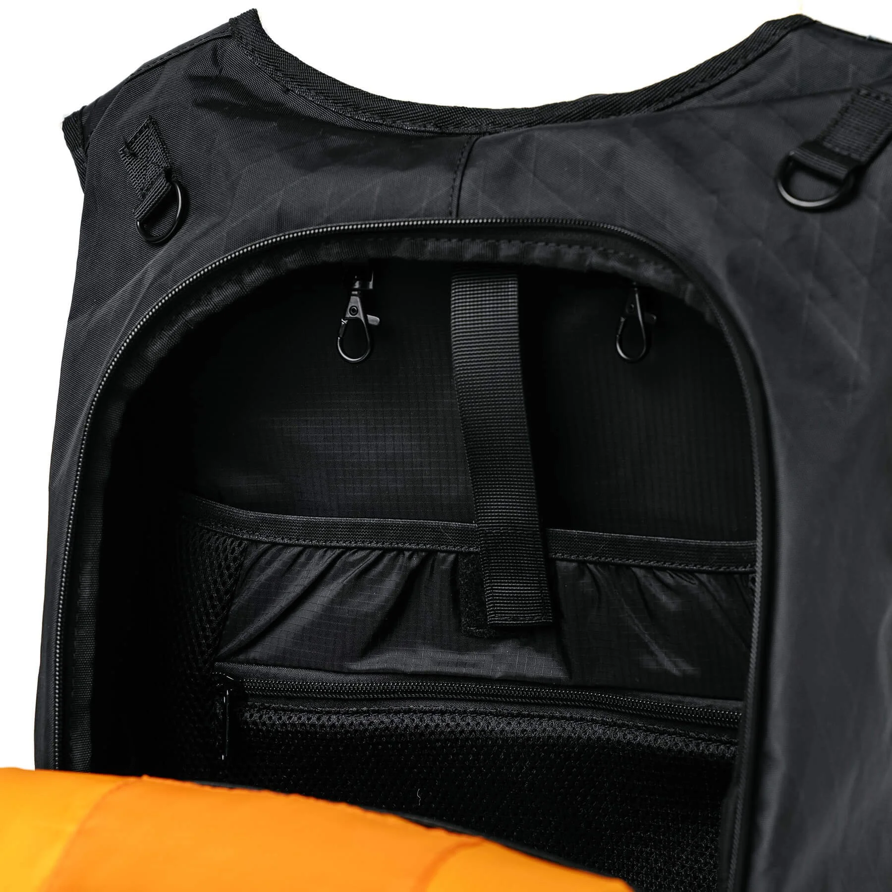Flying_Solo_Gear_Co_-_Ashvault_G_Backpack_5.jpg