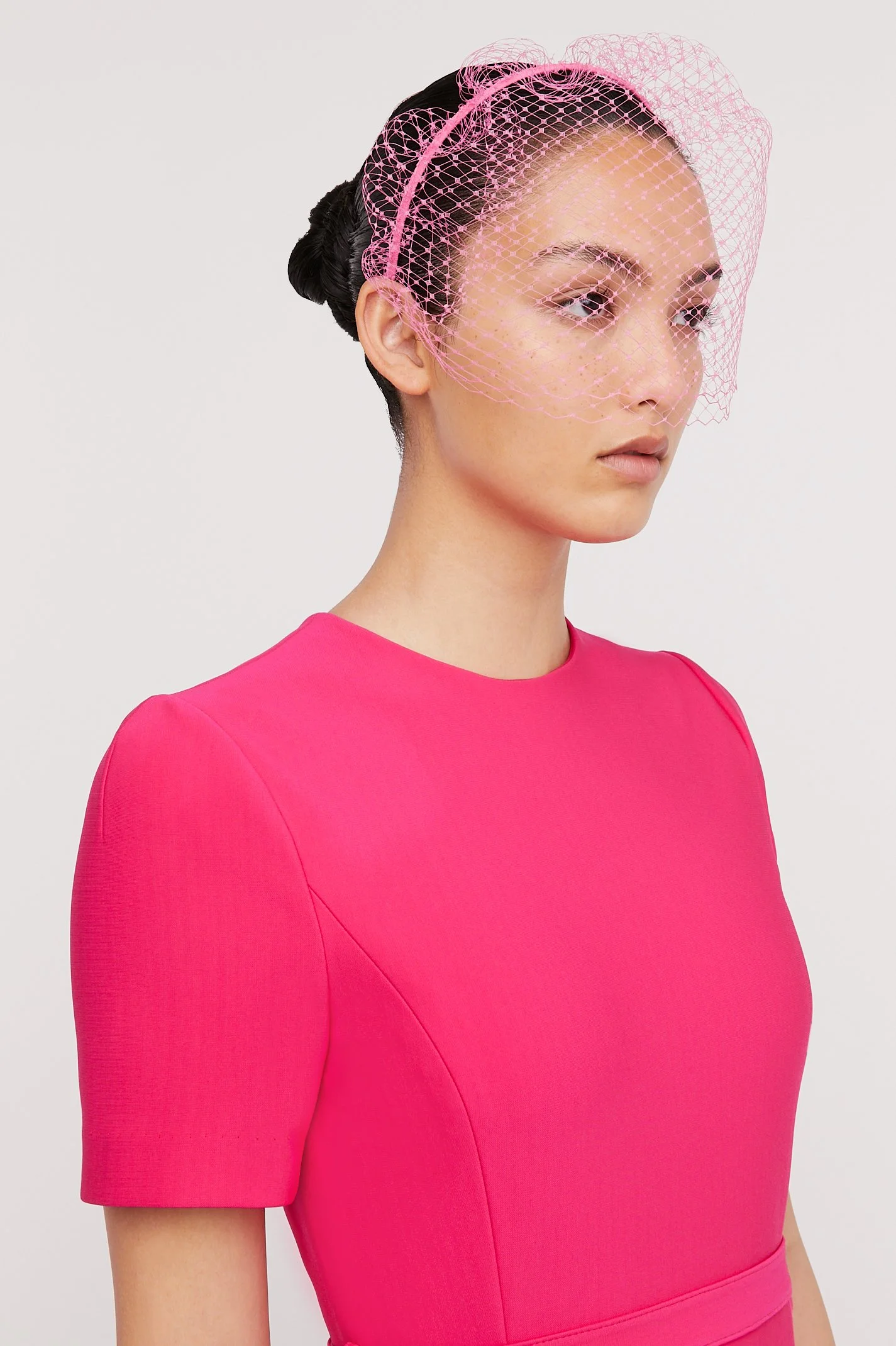 H2293055-DOUBLE-VEIL-HEADPIECE-FUSCHIA-SCANLANTHEODORE.jpg