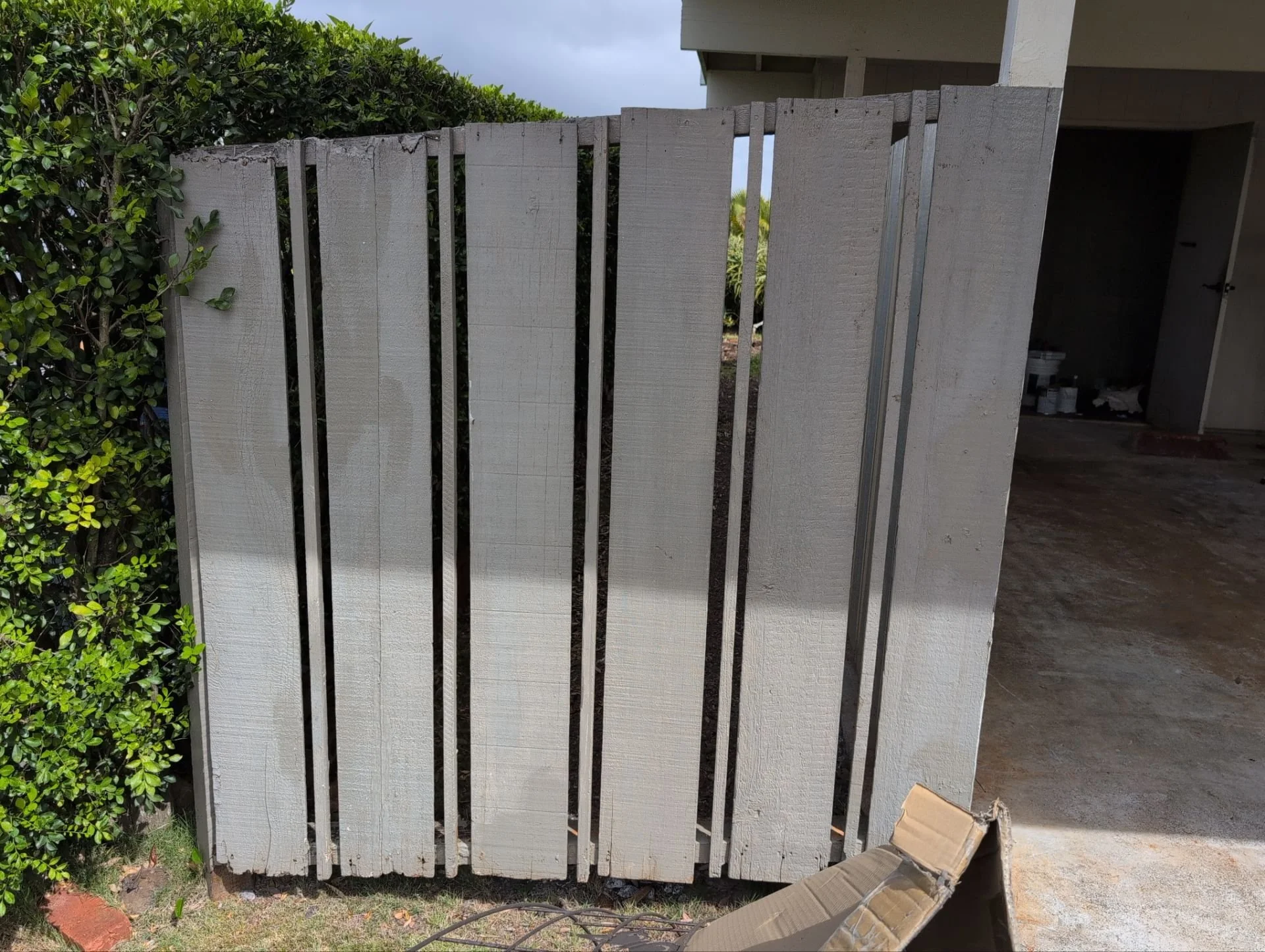 Rotted portion of fence removed / replaced (before)