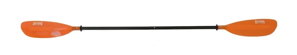 Razor Kayaks 4 Piece Paddle – Fibreglass mit orangefarbenen Blättern und schwarzem Schaft.