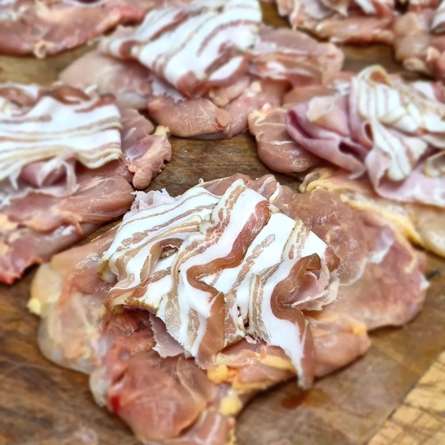 Chicken rollatines being prepared.. Beautiful organic boned chicken legs, stuffed with ham, coppa and then the whole thing wrapped in bacon. Simply roast in the oven.. Perfect for the weekend. #organicchicken #randallsbutchers #artisanbutcher #fulham