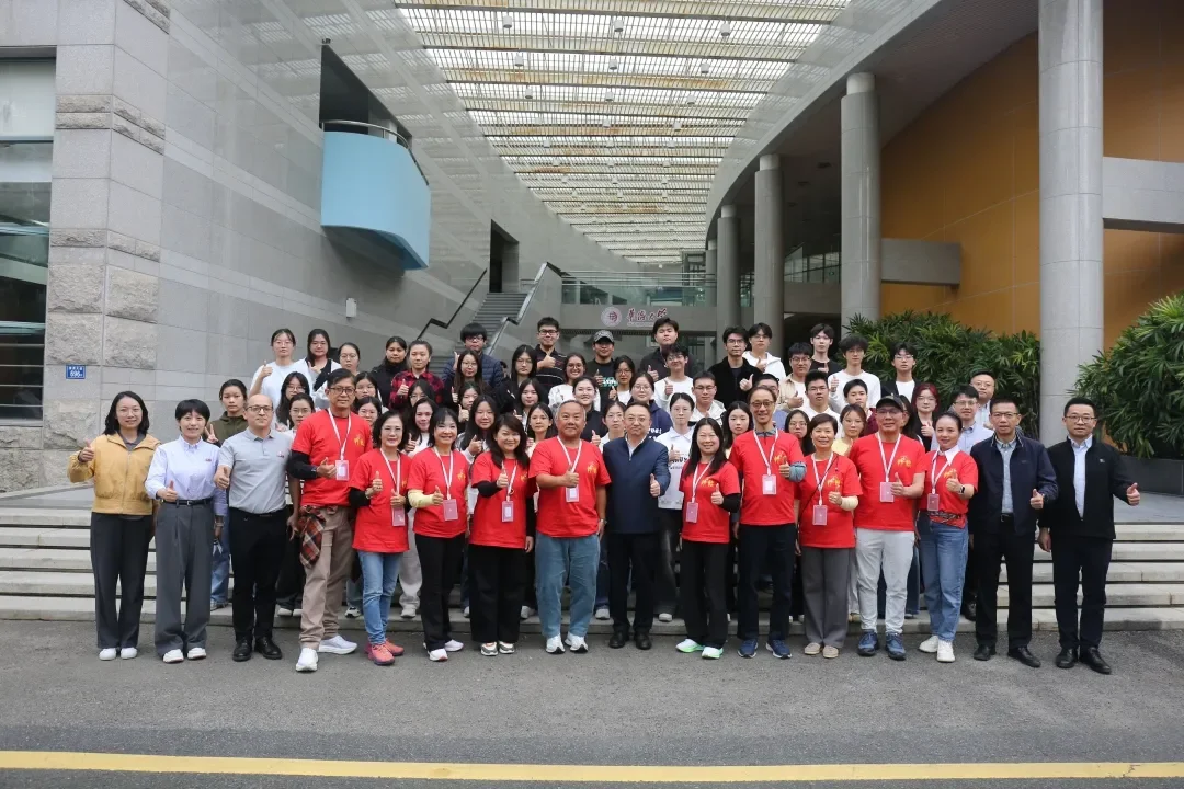 华侨大学举办“轩辕种子助学基金”颁发仪式暨获助学生座谈会