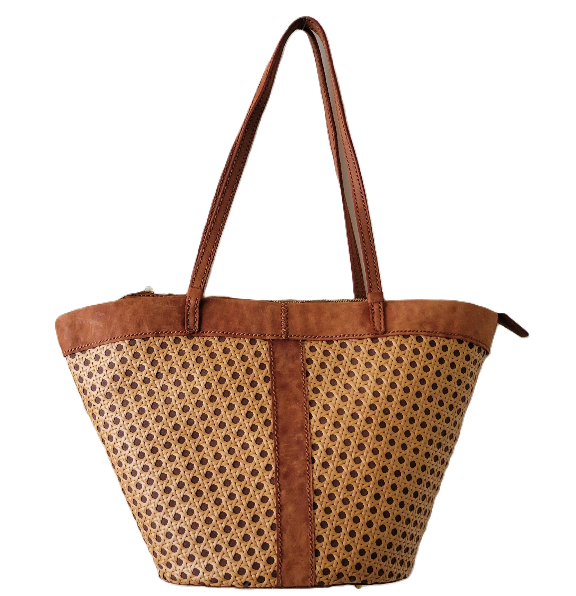 Malkia Luxe - Back.jpg