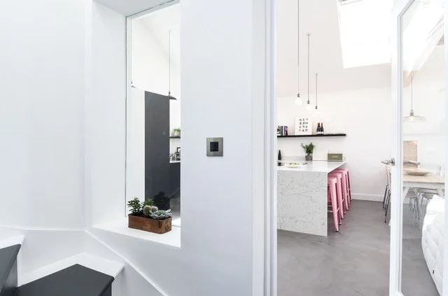 inner+hall+to+kitchen.jpg