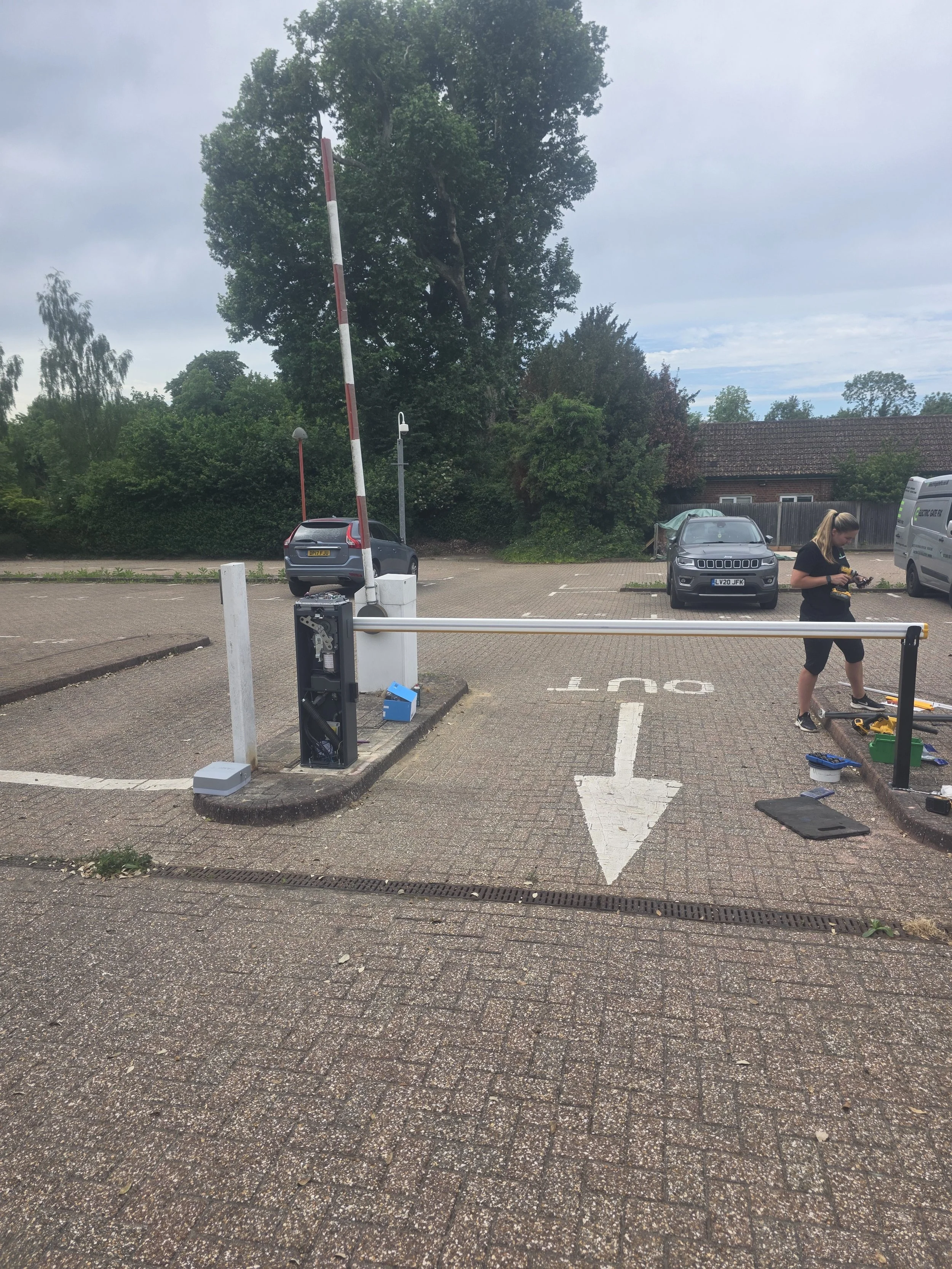 Replacing a security barrier in Leatherhead