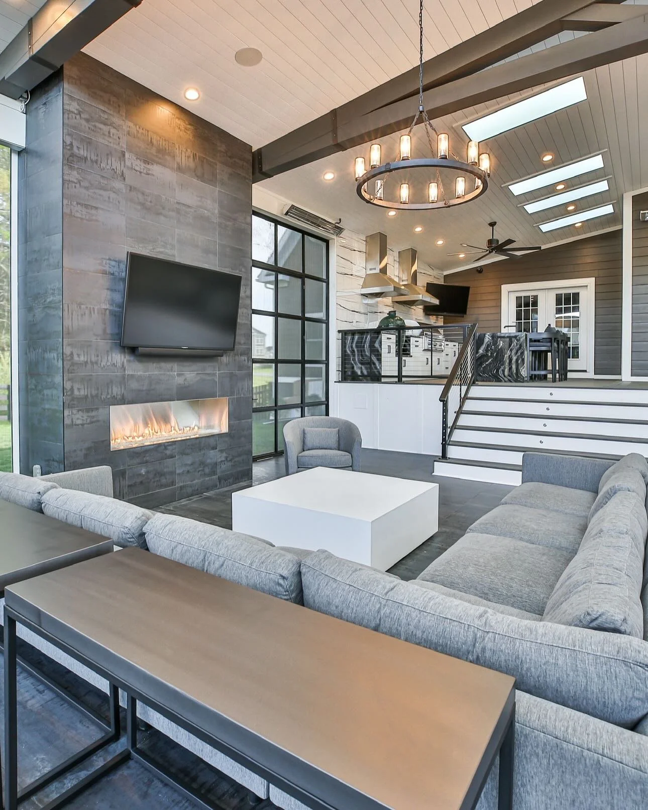 Outdoor Kitchen Cabs-3.jpg