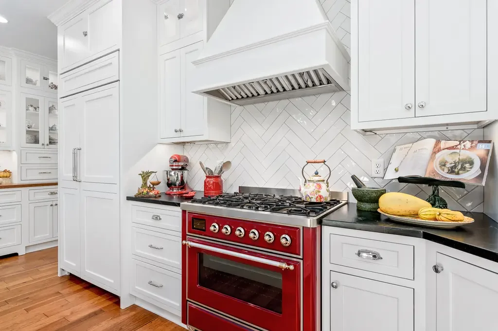 Hermes_Kitchen-2.webp