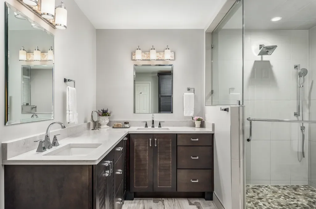 Hsu_Bathroom-1.webp