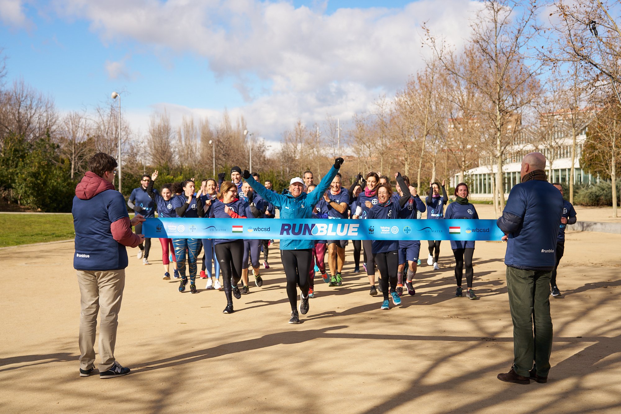 WE LAUNCH WORLD WATER RUN