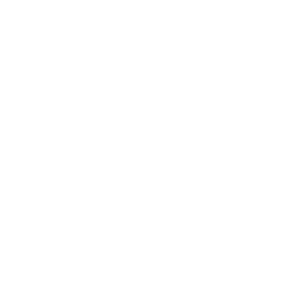 Una taza de café humeante en una encimera con luz natural