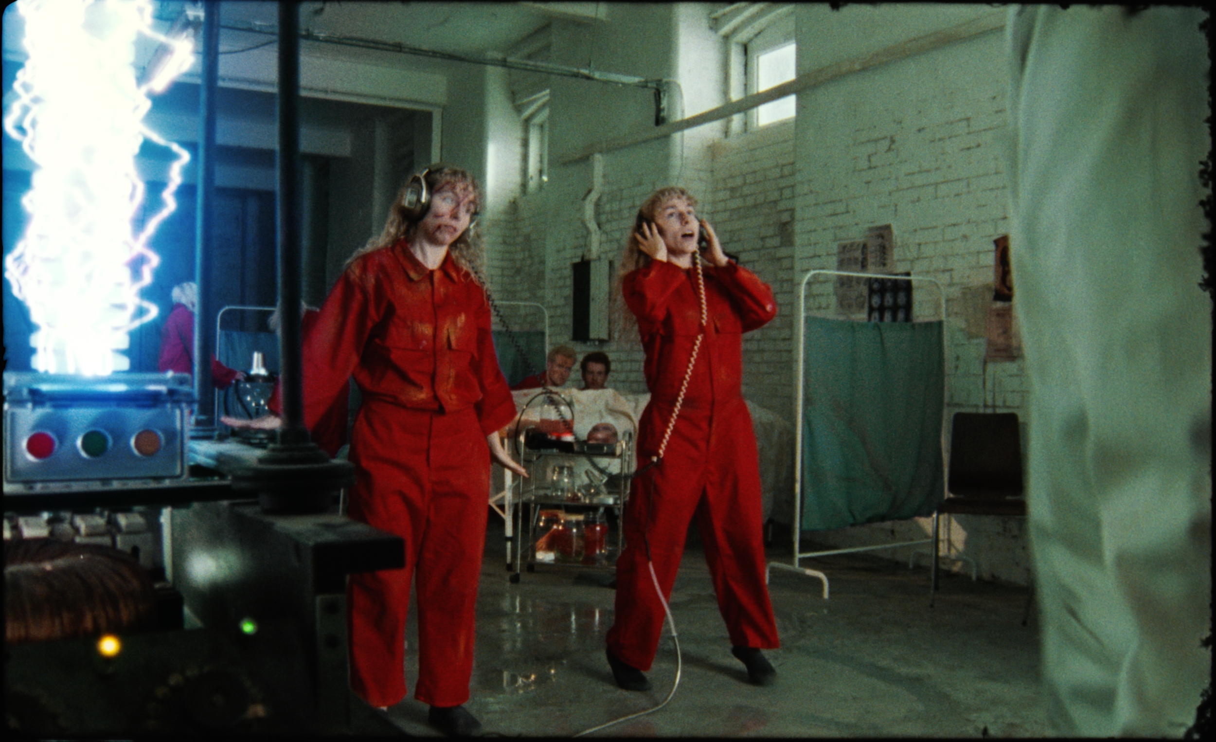 Copy of electroshock_dancing.png