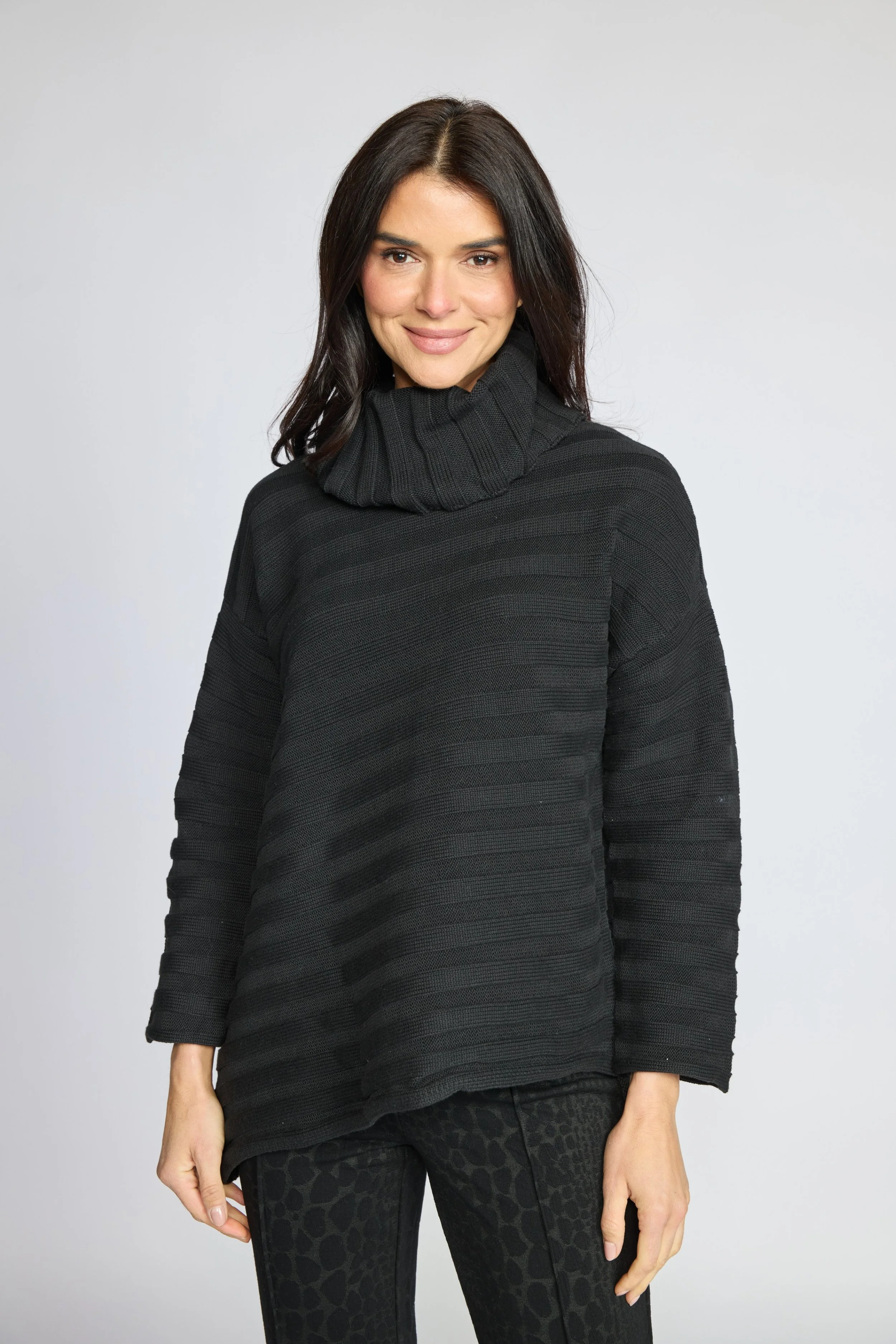 920700_Black_1.jpg