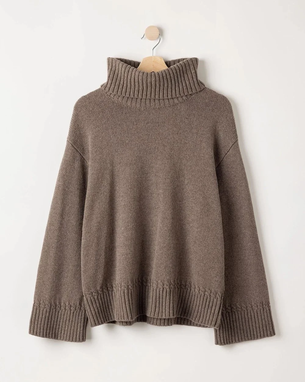FW25-26-Holebrook-Christine-Rollneck-4 copy.jpeg