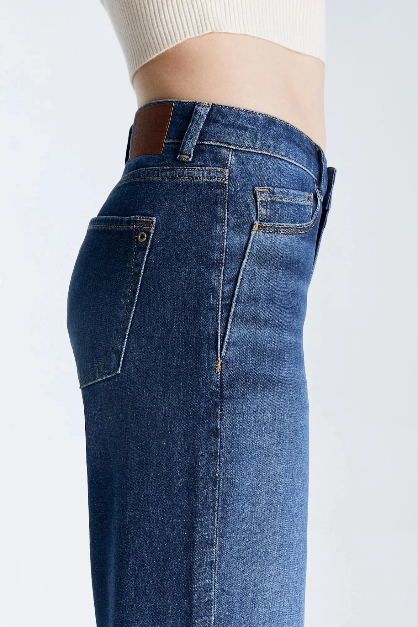COJ Nova Dark Blue 3.jpeg