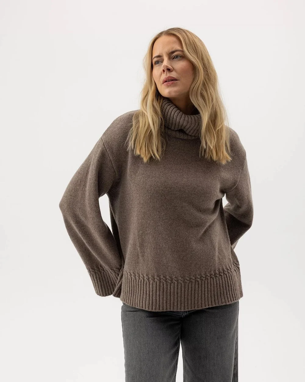 FW25-26-Holebrook-Christine-Rollneck-1 copy.jpeg