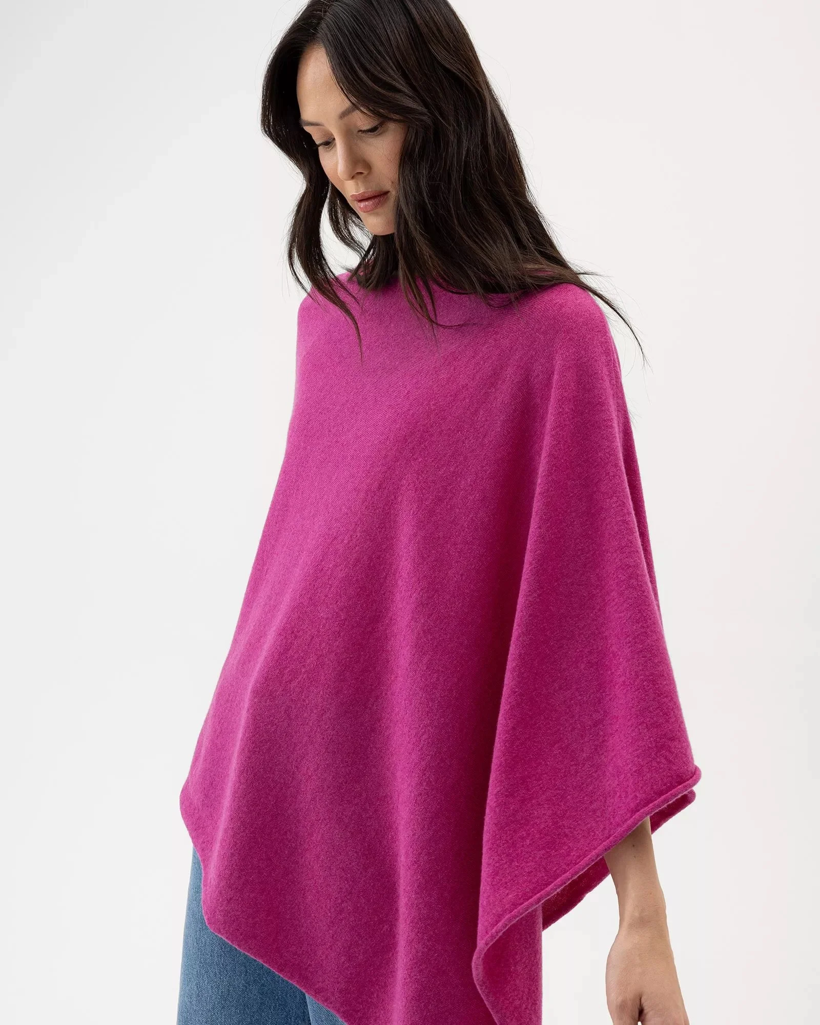 Holebrook_Sofie-Poncho_422437_569_1.jpeg