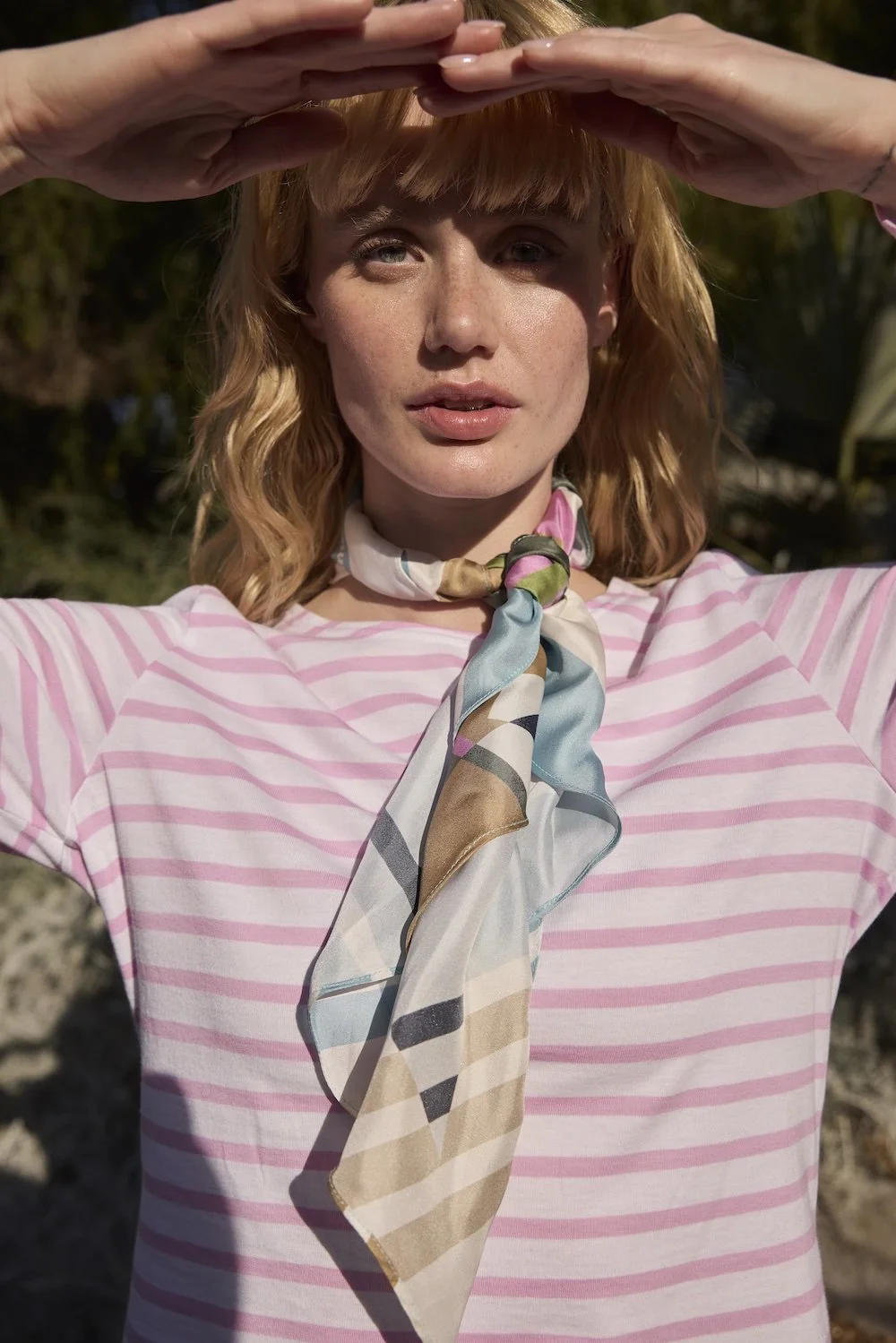 MINQUIDAME_neige_nacre-FOULARD_TRI_Accalmie_0070-R copy.jpg