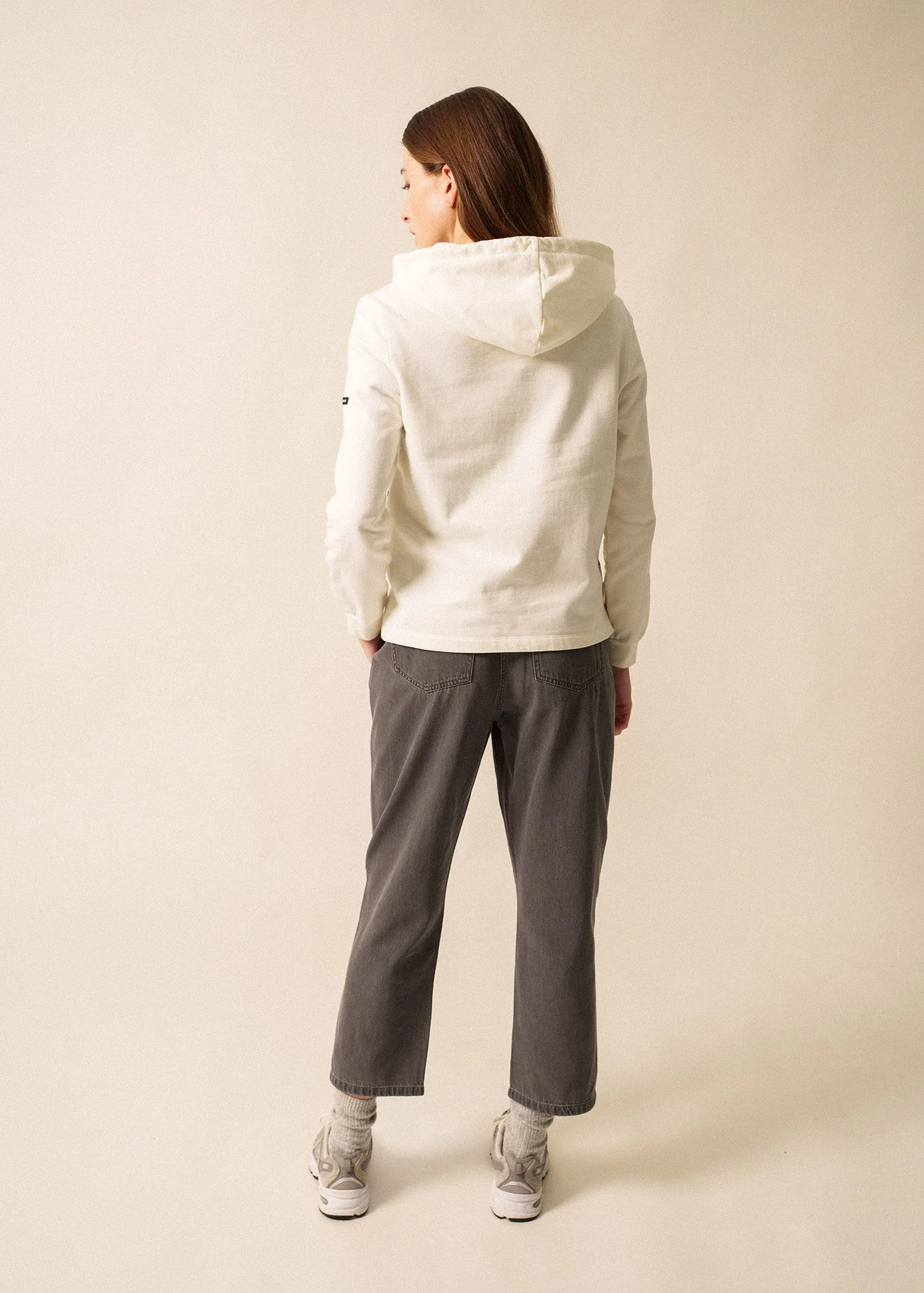 4262_FU-ECUME-GRIS-E-shop-BD-02.jpg