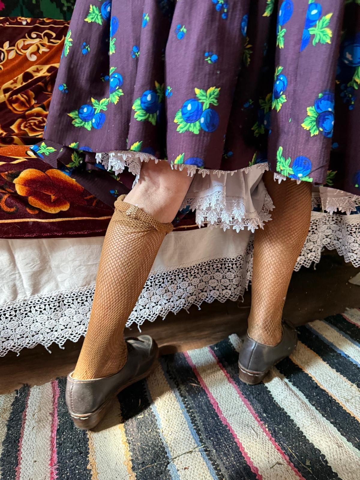 Nohami na Peróne. Life performance in Košice, Slovakia.