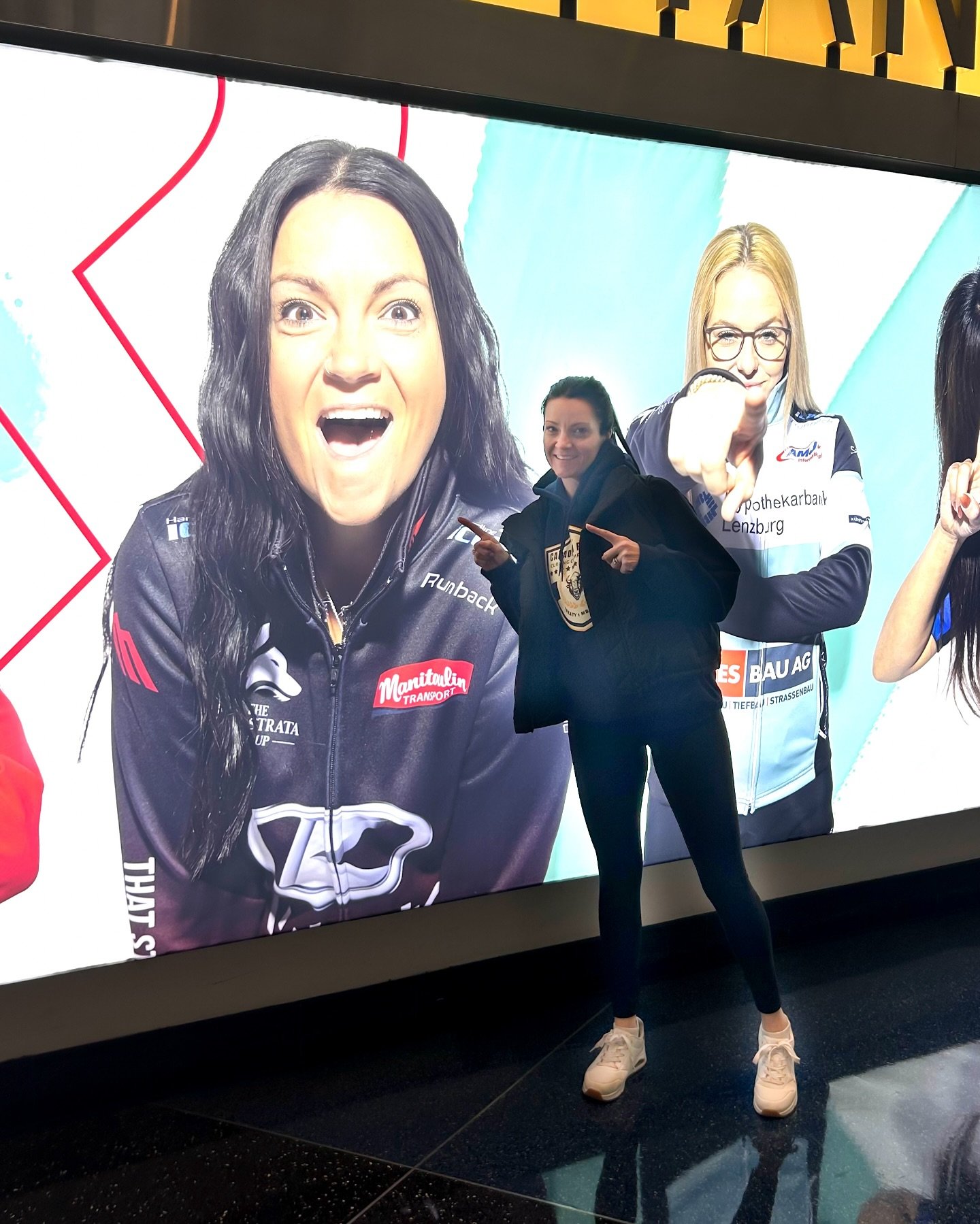 Look who we found on the wall at the @grandslamofcurling Players’ Championship! 🤩
#GSOC #LetsRock