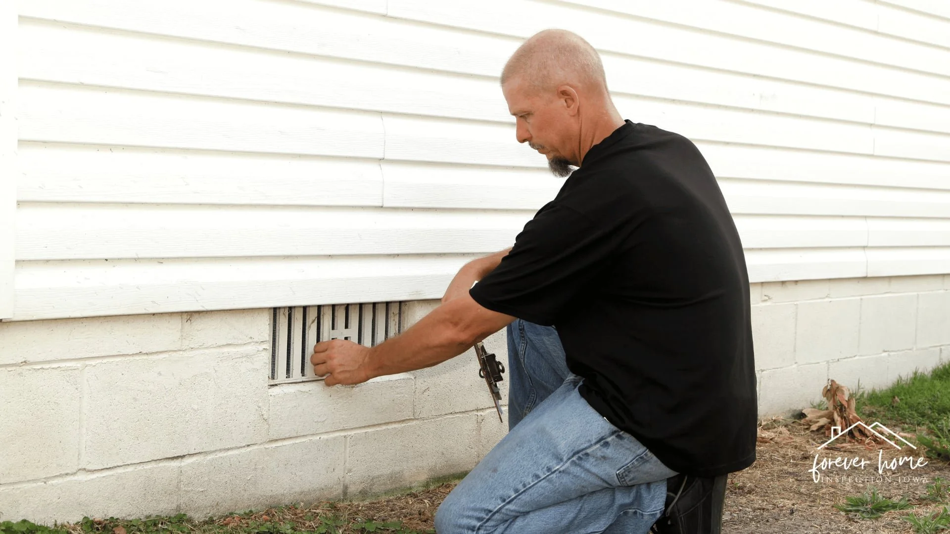 Forever Home Inspection Iowa services Clive, IA for inspections.