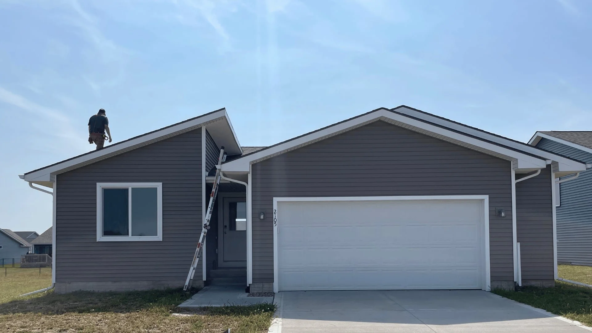 common exterior and roof defects during home warranty inspections in des moines iowa