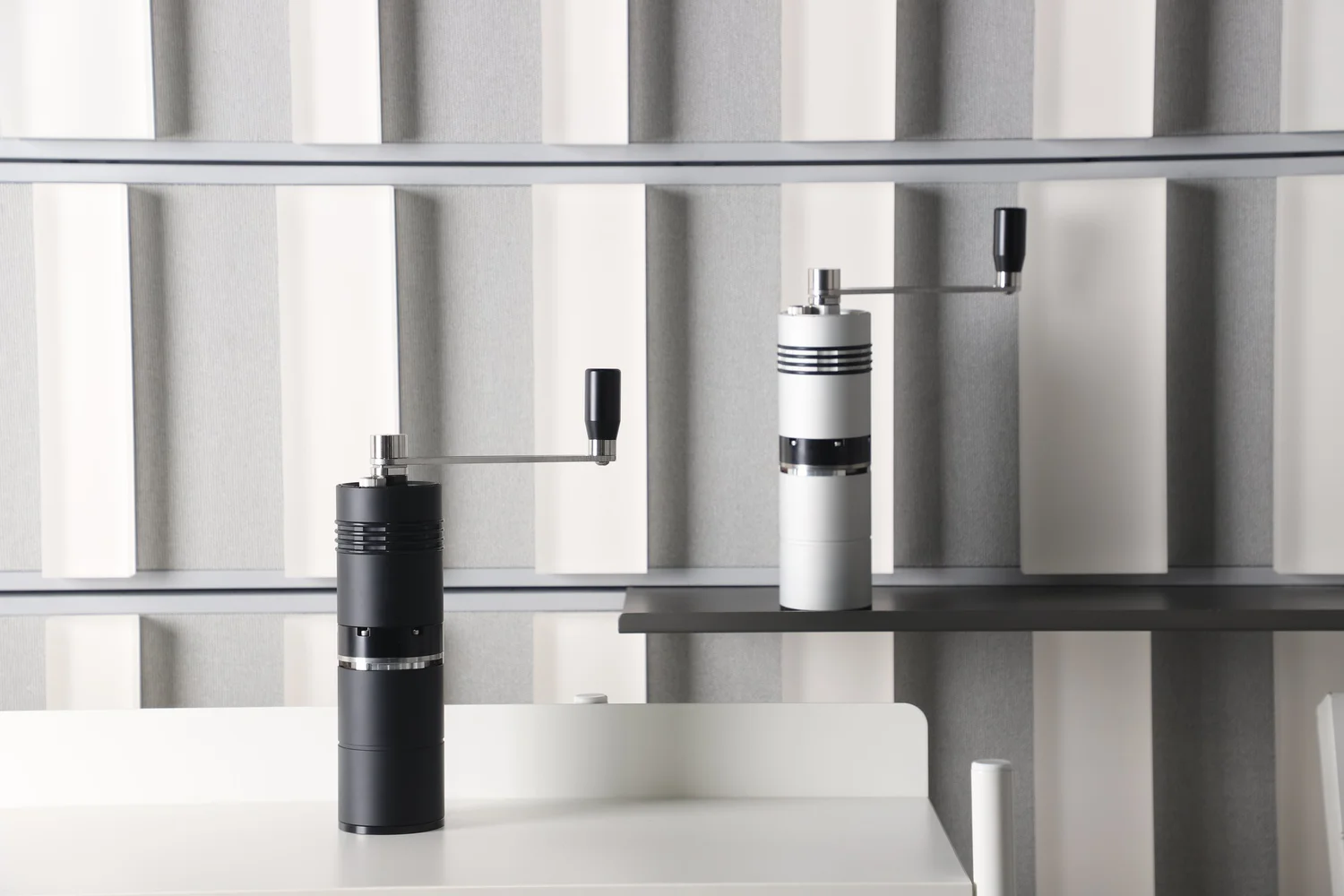 ERM grinder (Original Silver, Matt Balck) — C64 coffee